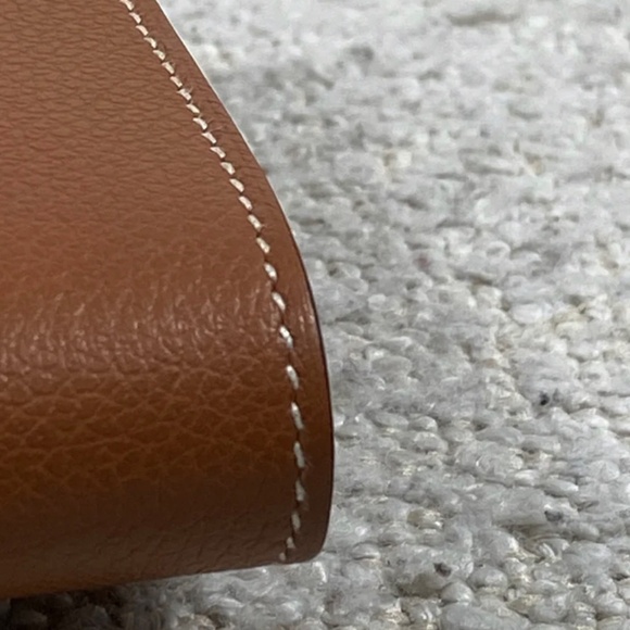 Authentic Pre-Owned Hermes Kelly To Go Gold Evercolor Gold Hardware - Picture 8 of 16